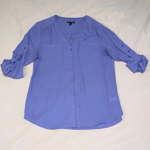 EXPRESS Lavender Purple v neck button down blouse